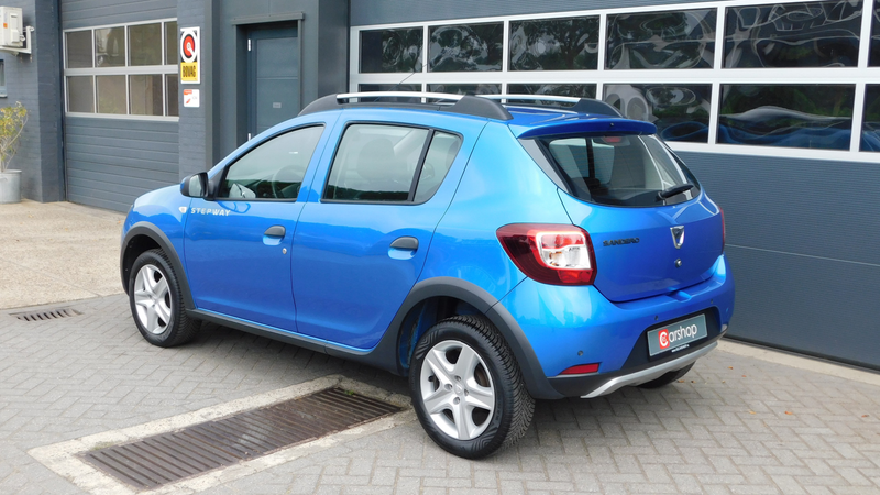 Dacia Sandero 0.9 TCe Stepway Lauréate — photo 5