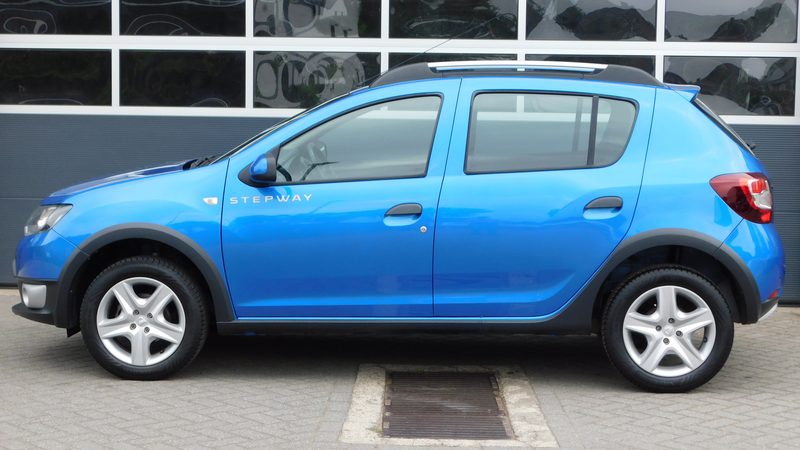 Dacia Sandero 0.9 TCe Stepway Lauréate — photo 9
