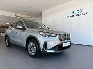 xDrive30 64,7kWh