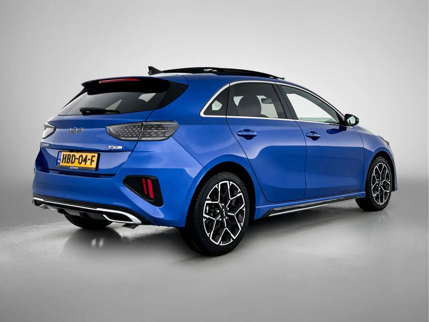 Kia Ceed / cee'd 1.5 T-GDi GT-Line | Automaat | Navigatie | Parkeer Bleu - 2