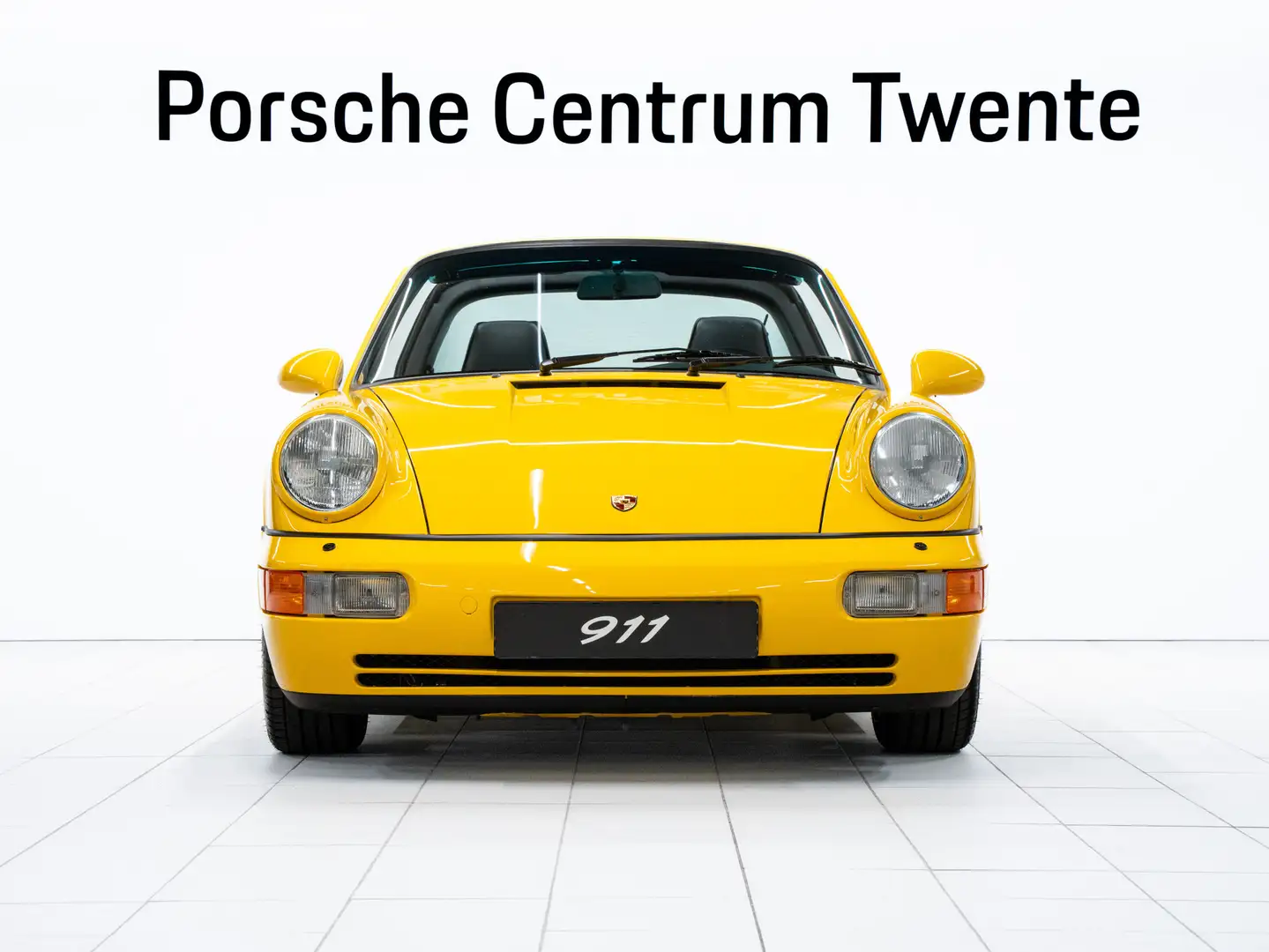 Porsche 964 Carrera Targa Jaune - 2