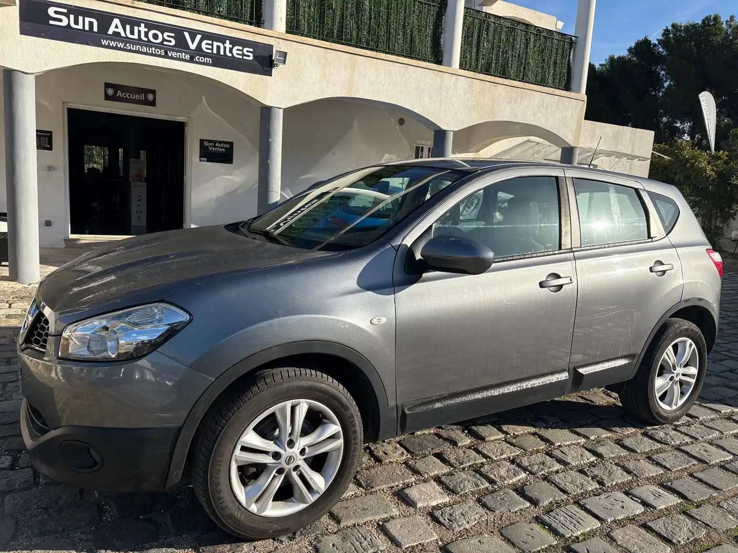 Nissan Qashqai 1.6 117ch Acenta Stop\u0026amp;Start Gris - 1