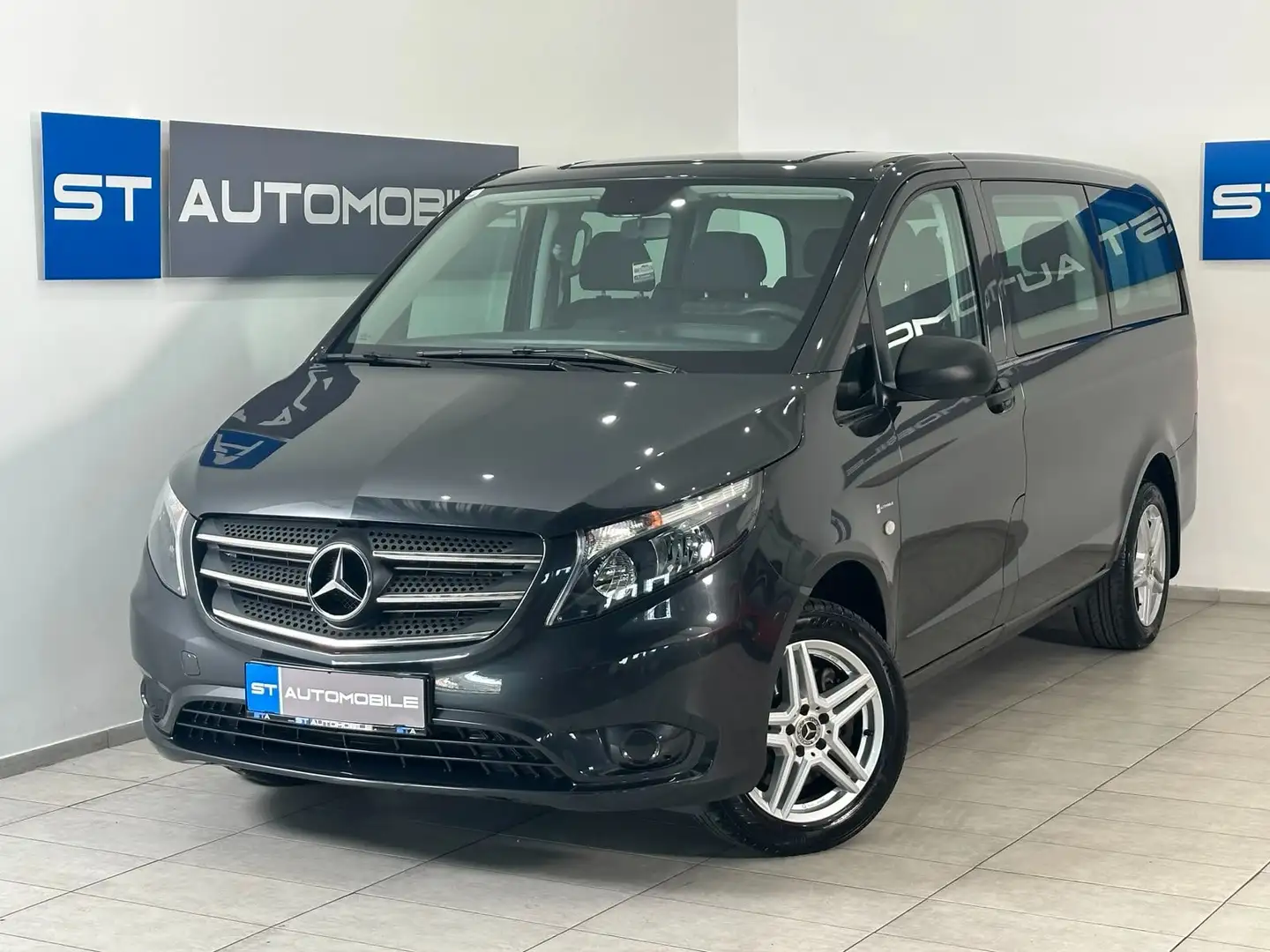 Mercedes-Benz Vito 114 CDI Pro 4x4 lang // 9-SITZER // NAVI // KAMERA Grau - 2