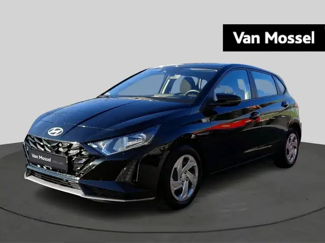 Hyundai i20 Twist Camera | SOS | DAB | ...