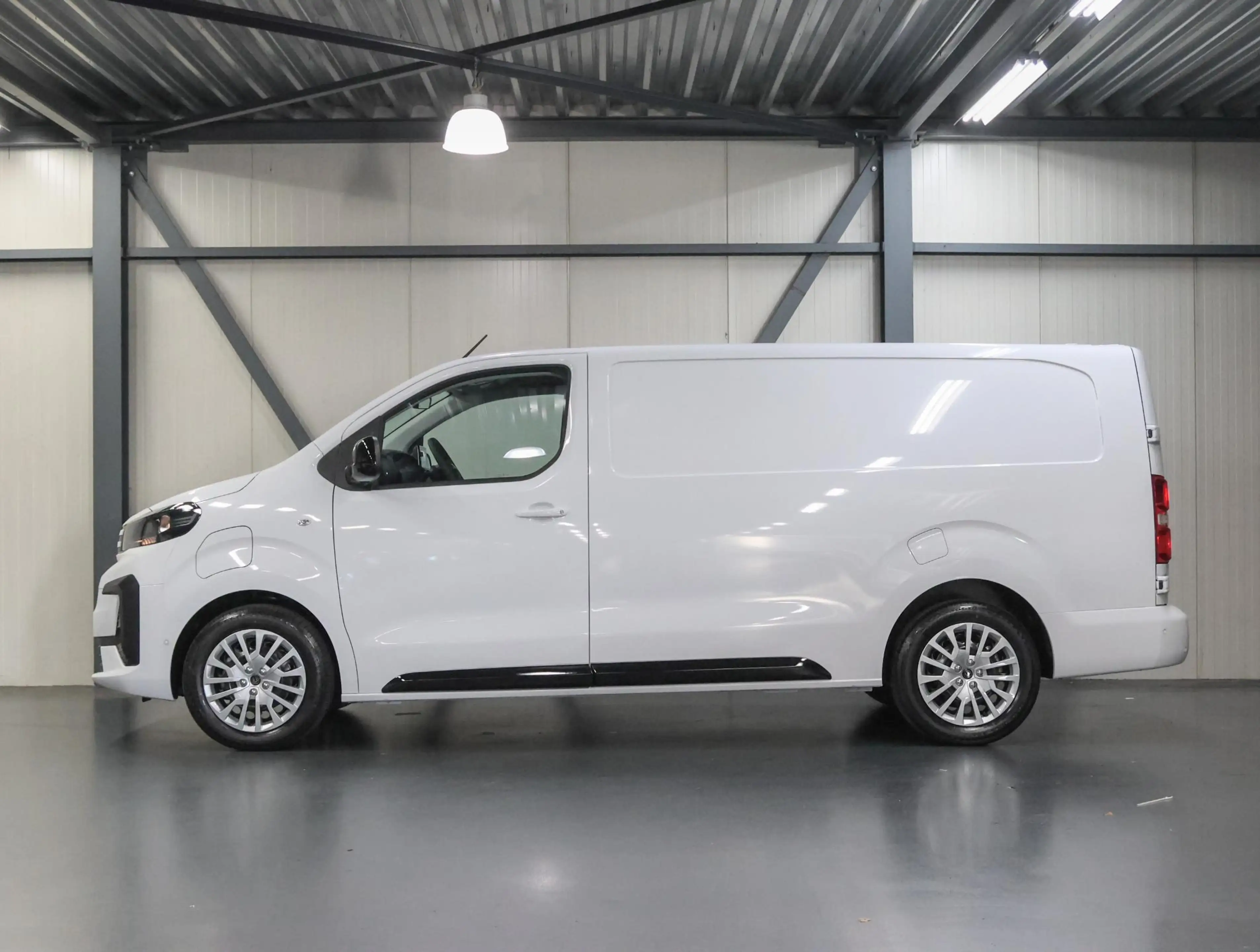 Peugeot e-Expert EV L3 DC 75 kWh | 8 jaar garantie | — photo 2