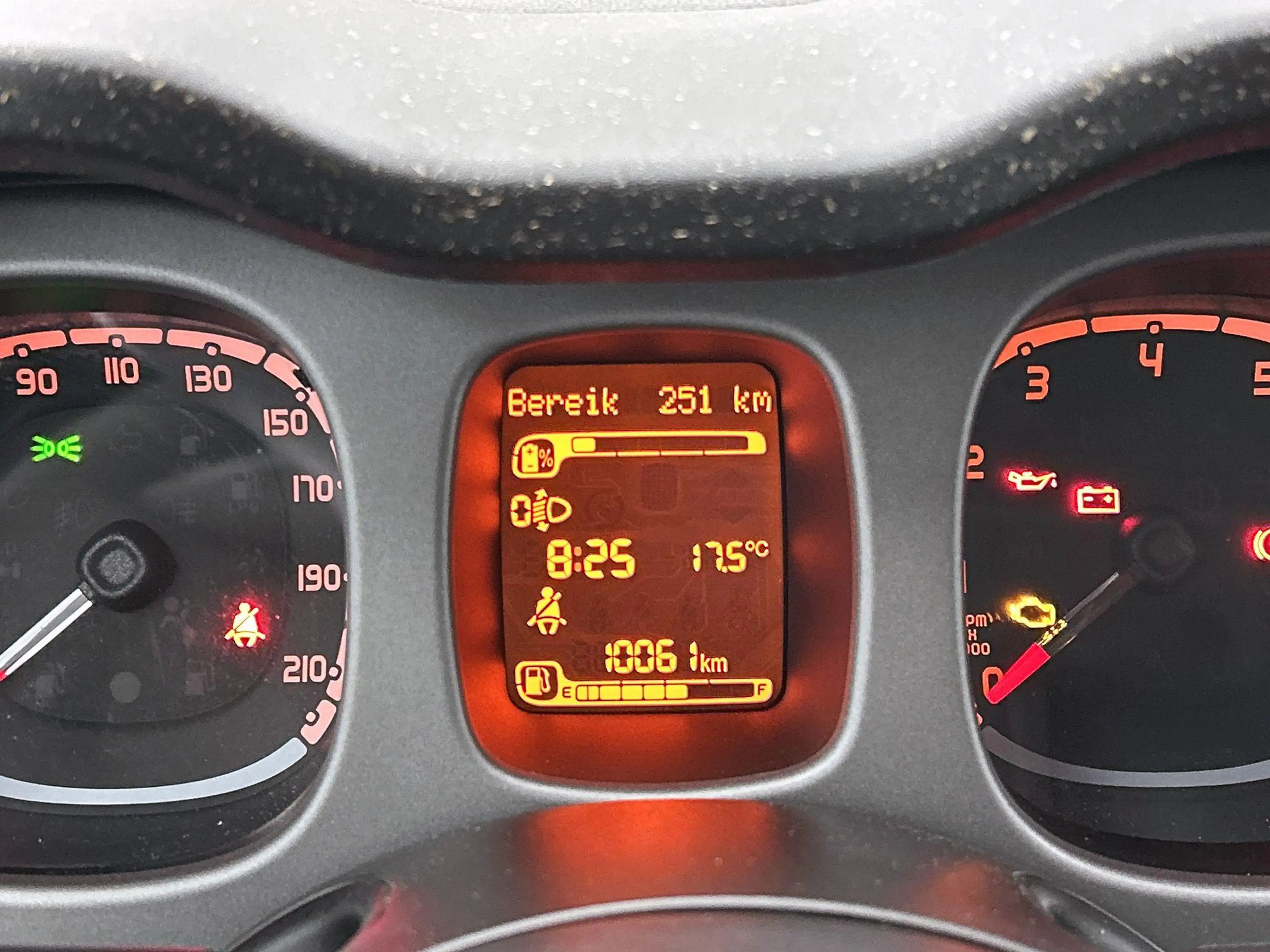 Fiat Panda 1.0 70pk Hybrid Cross | Stoelverwarming | Stoelver — photo 14