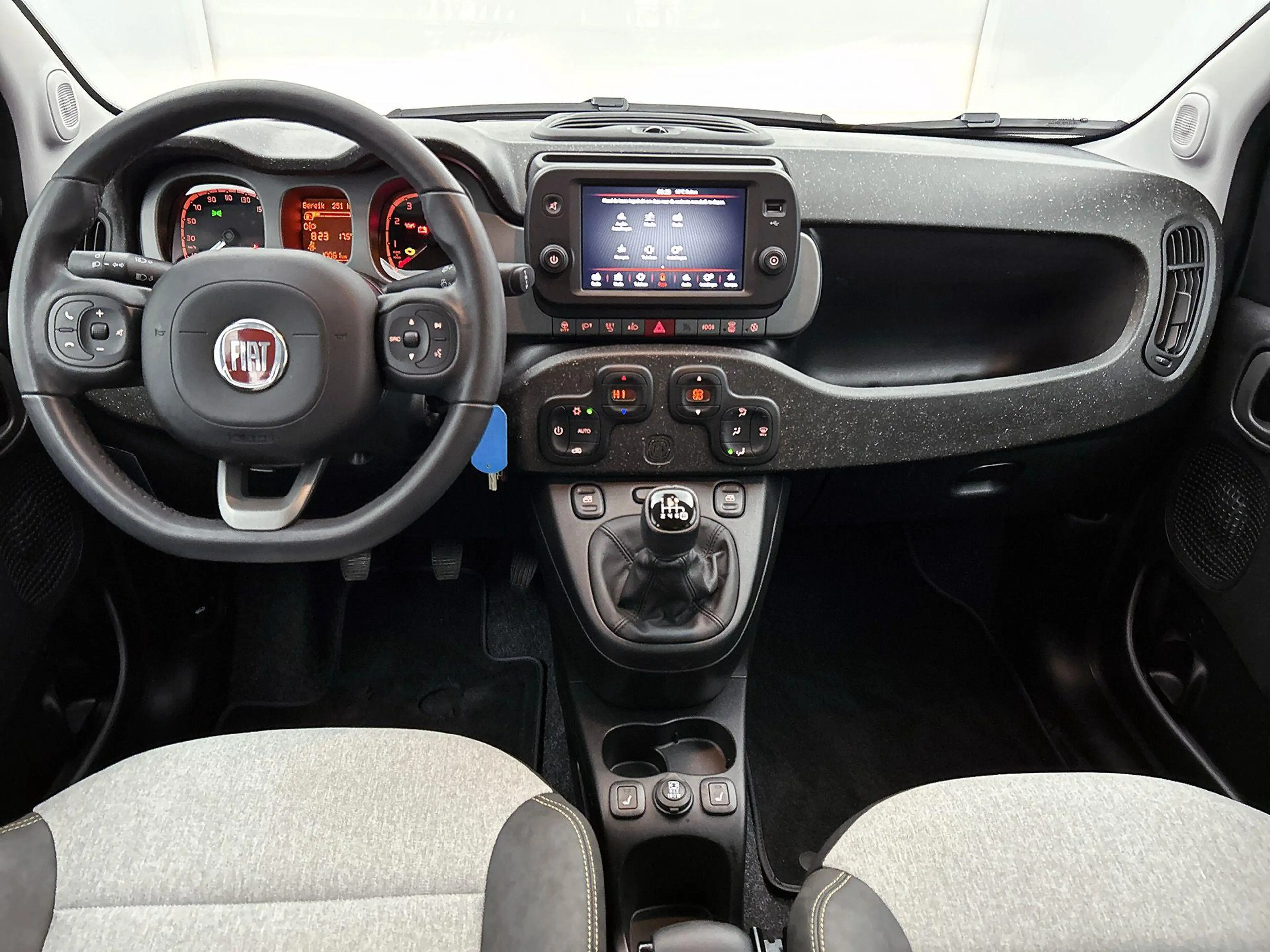 Fiat Panda 1.0 70pk Hybrid Cross | Stoelverwarming | Stoelver — photo 11