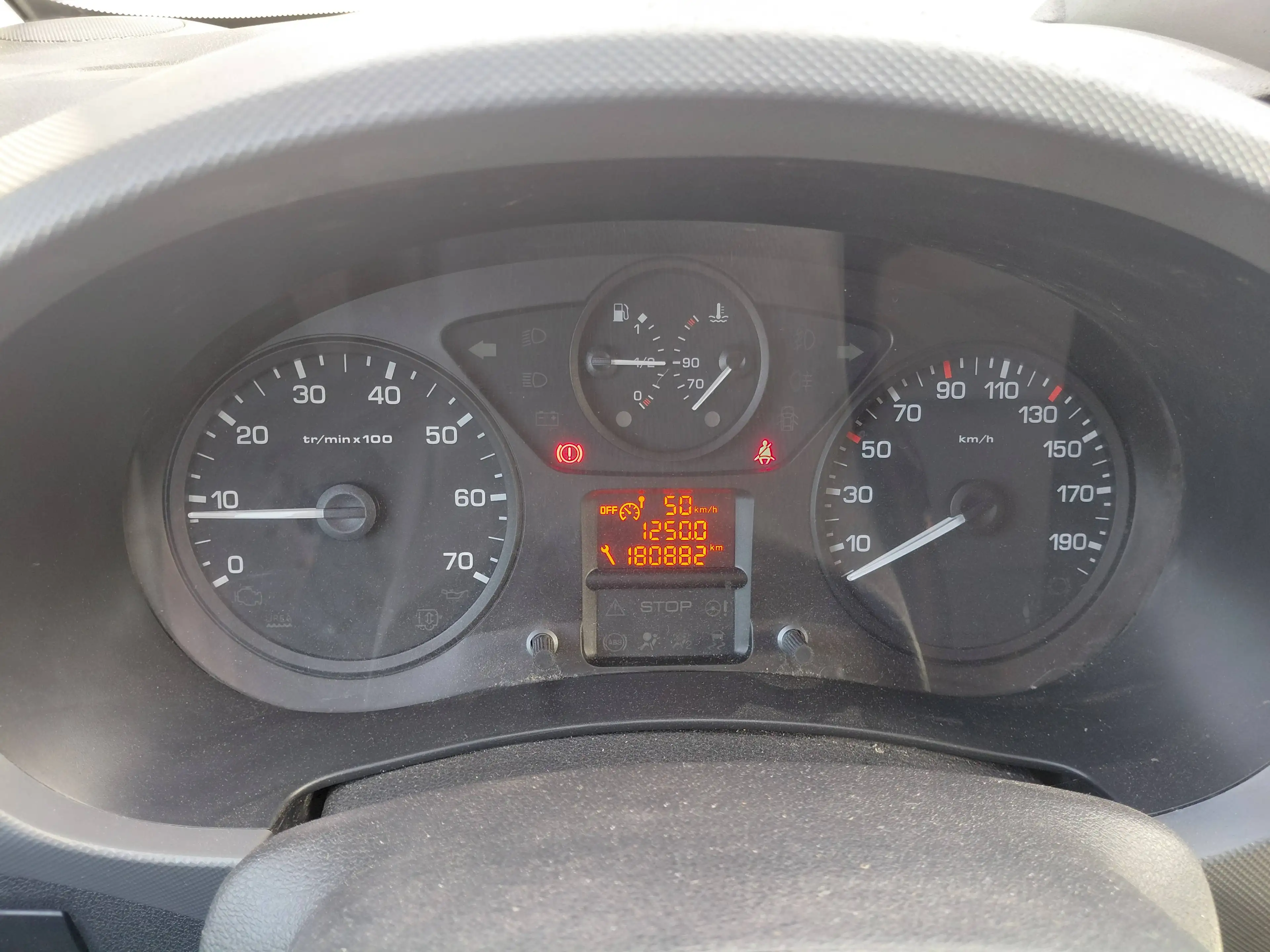 Peugeot Partner Partner 1.6i L1H1 Premium 120 CU /VNL — photo 9