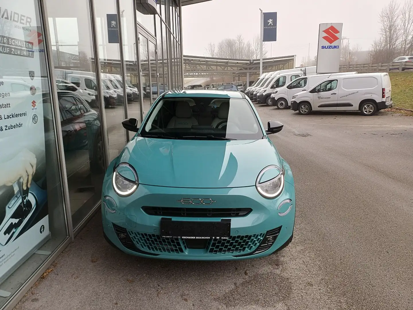 Fiat 600 Hybrid 136 6-Gang eDCT La Prima Blau - 2