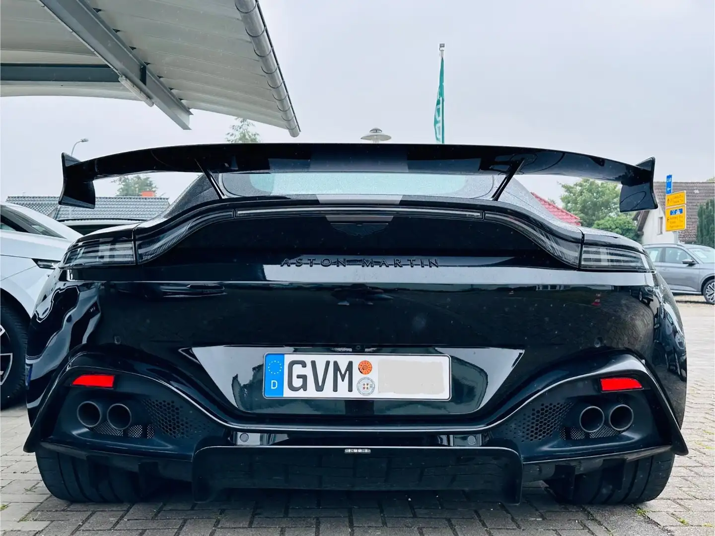 Aston Martin V8 4.0 V8 F1 Noir - 2