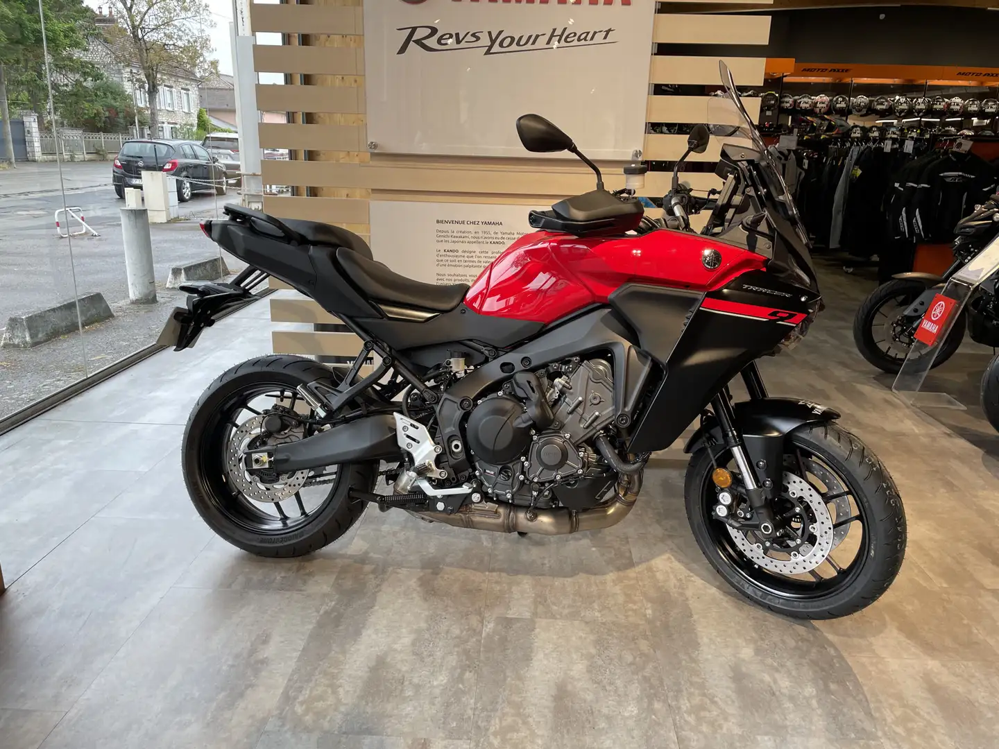 Yamaha Tracer 9 Rouge - 1