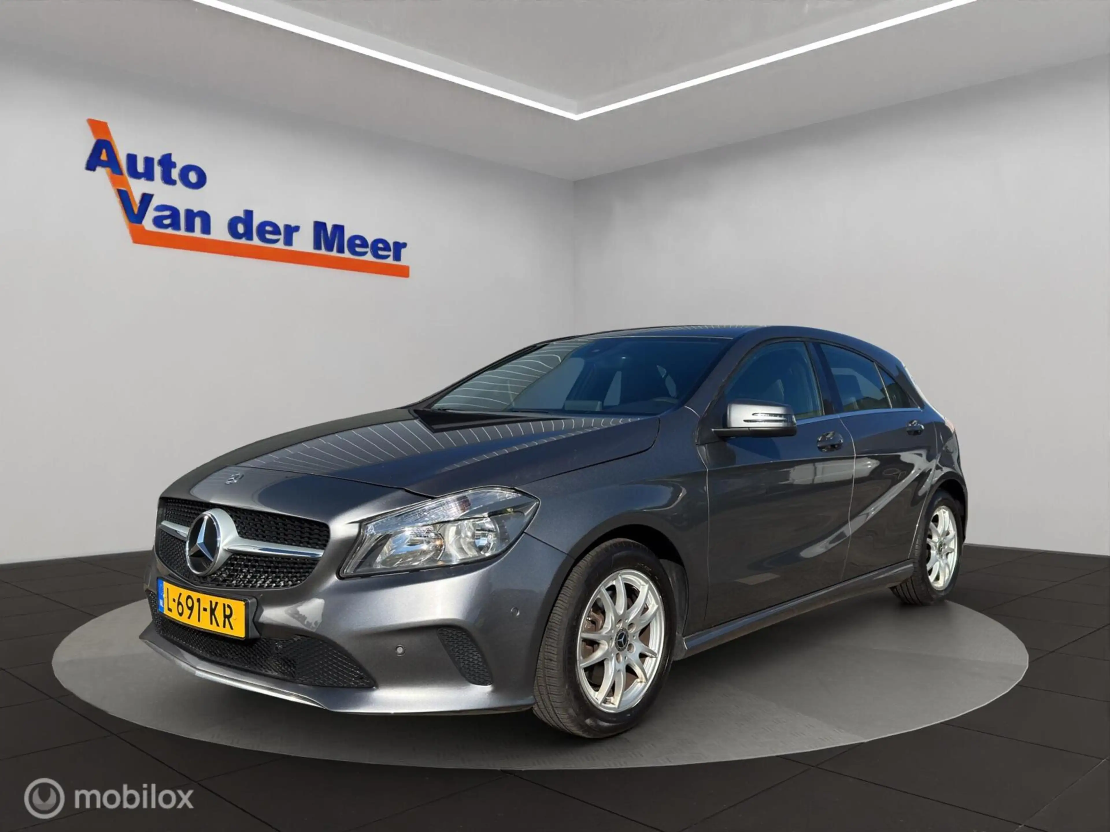 Mercedes-Benz A 180 Prestige — photo 2