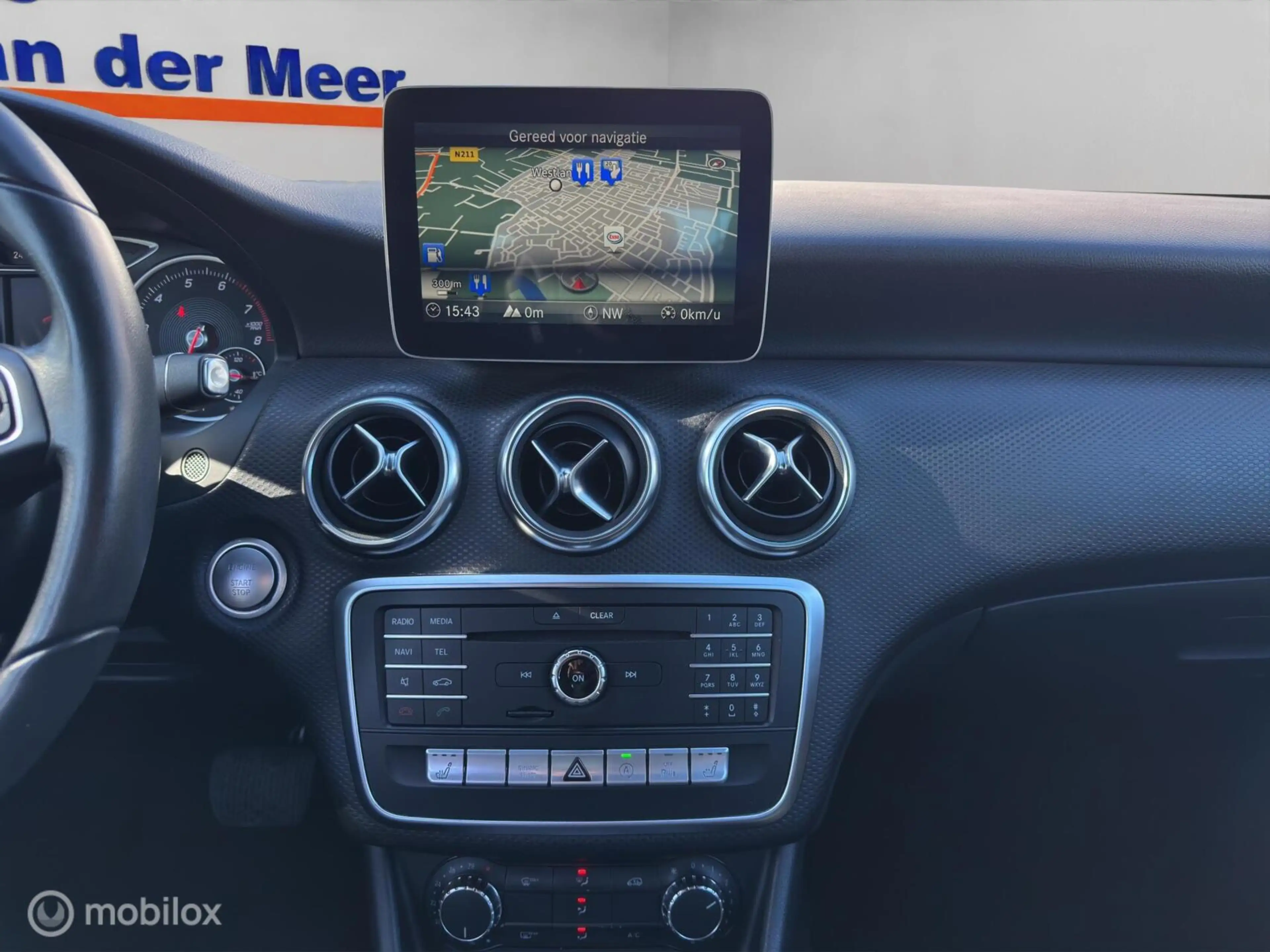 Mercedes-Benz A 180 Prestige — photo 15
