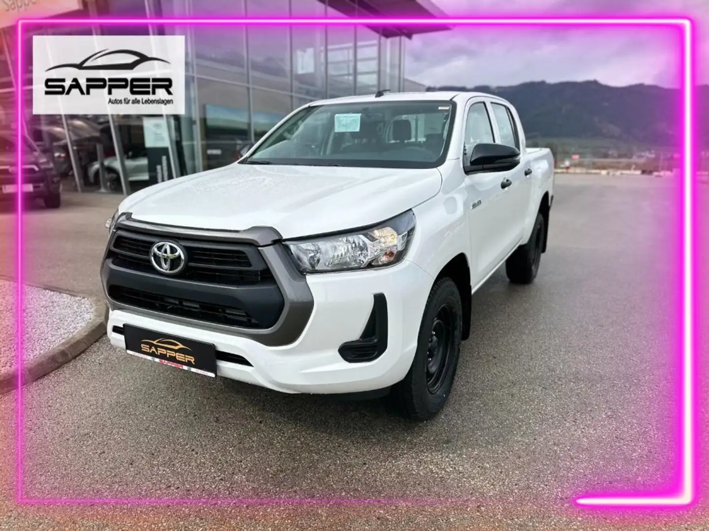 Toyota Hilux DK Country 4WD 2,4 D-4D Weiß - 1