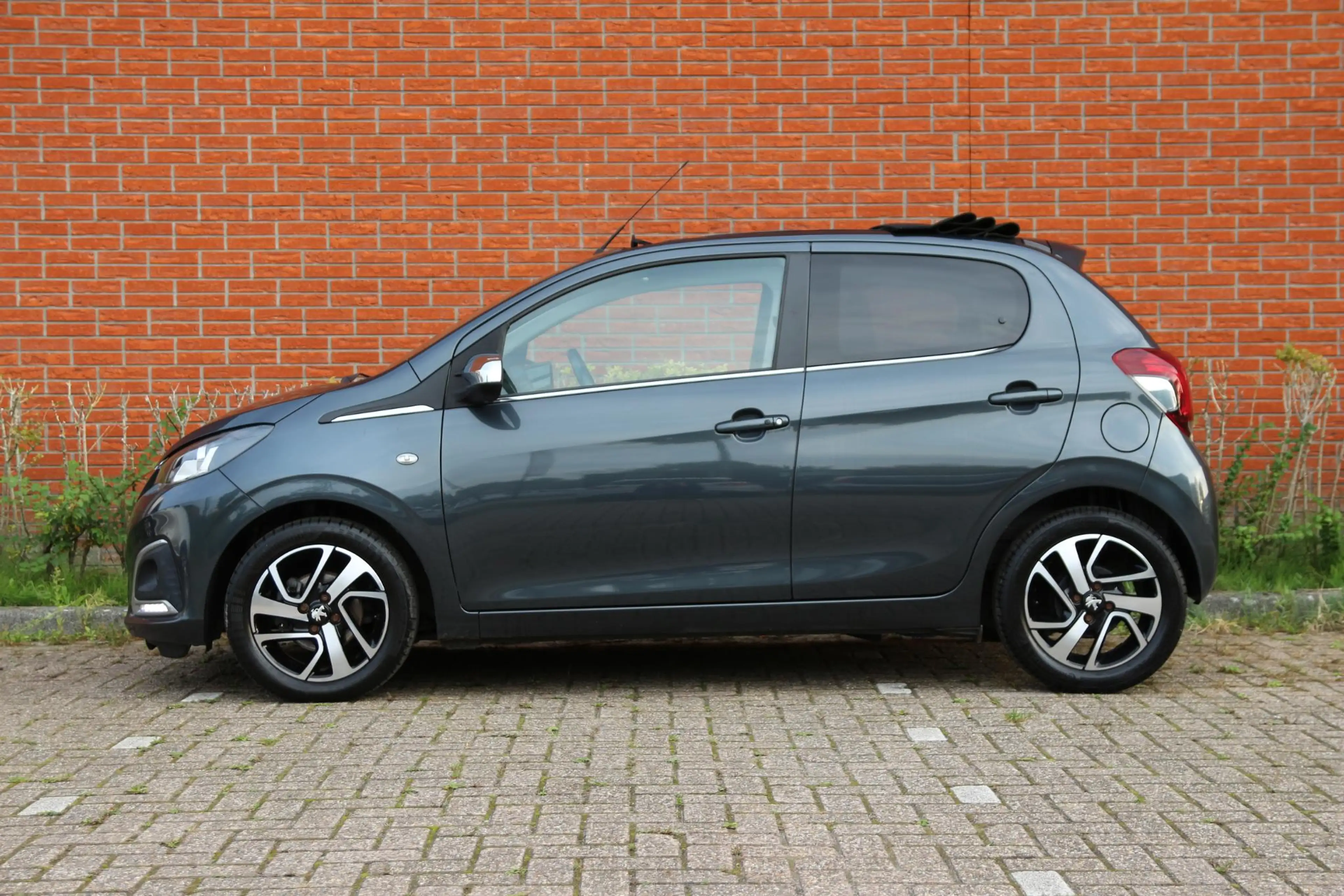 Peugeot 108 1.0 e-VTi 72pk Allure TOP! | NL-auto | Automaat! | — photo 8