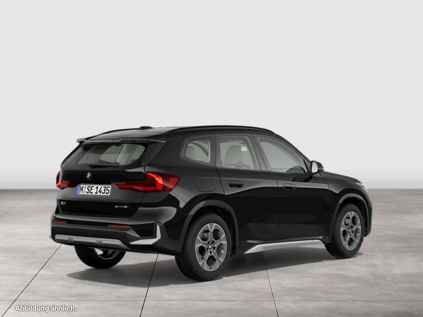 BMW X1 sDrive18i  xLine +PANO+ DA+KEYLESS+RFK Schwarz - 2
