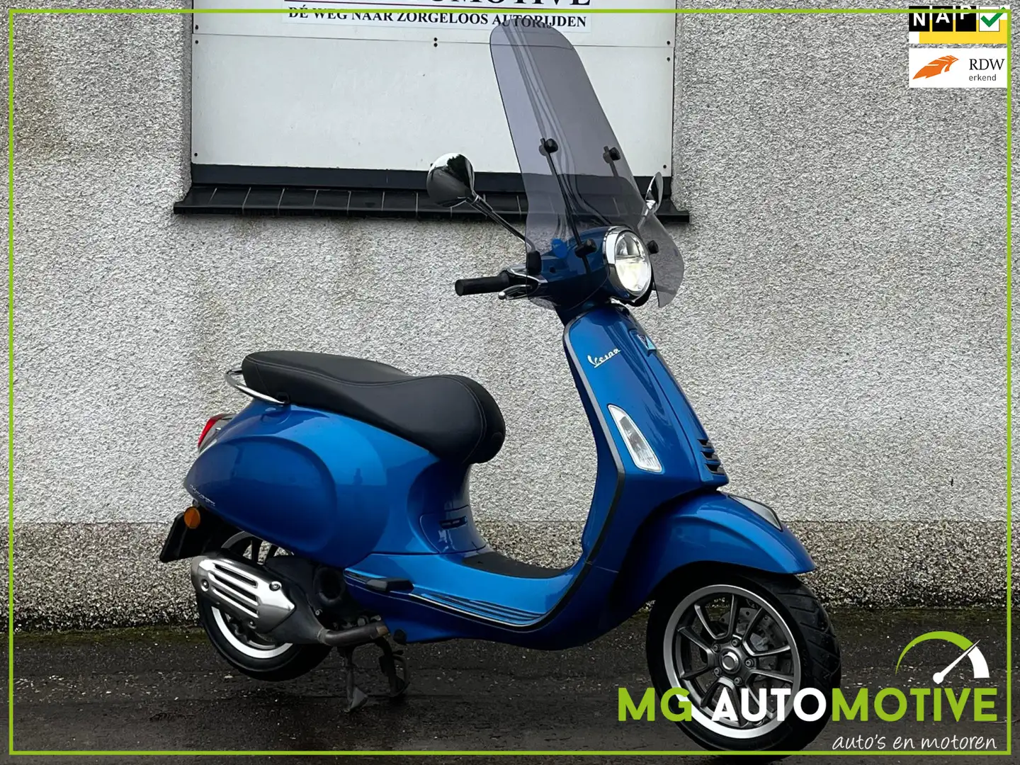 Vespa Primavera 4T Primavera 4T | 45 km/h | Gele plaat | NIEUWSTAA - 1