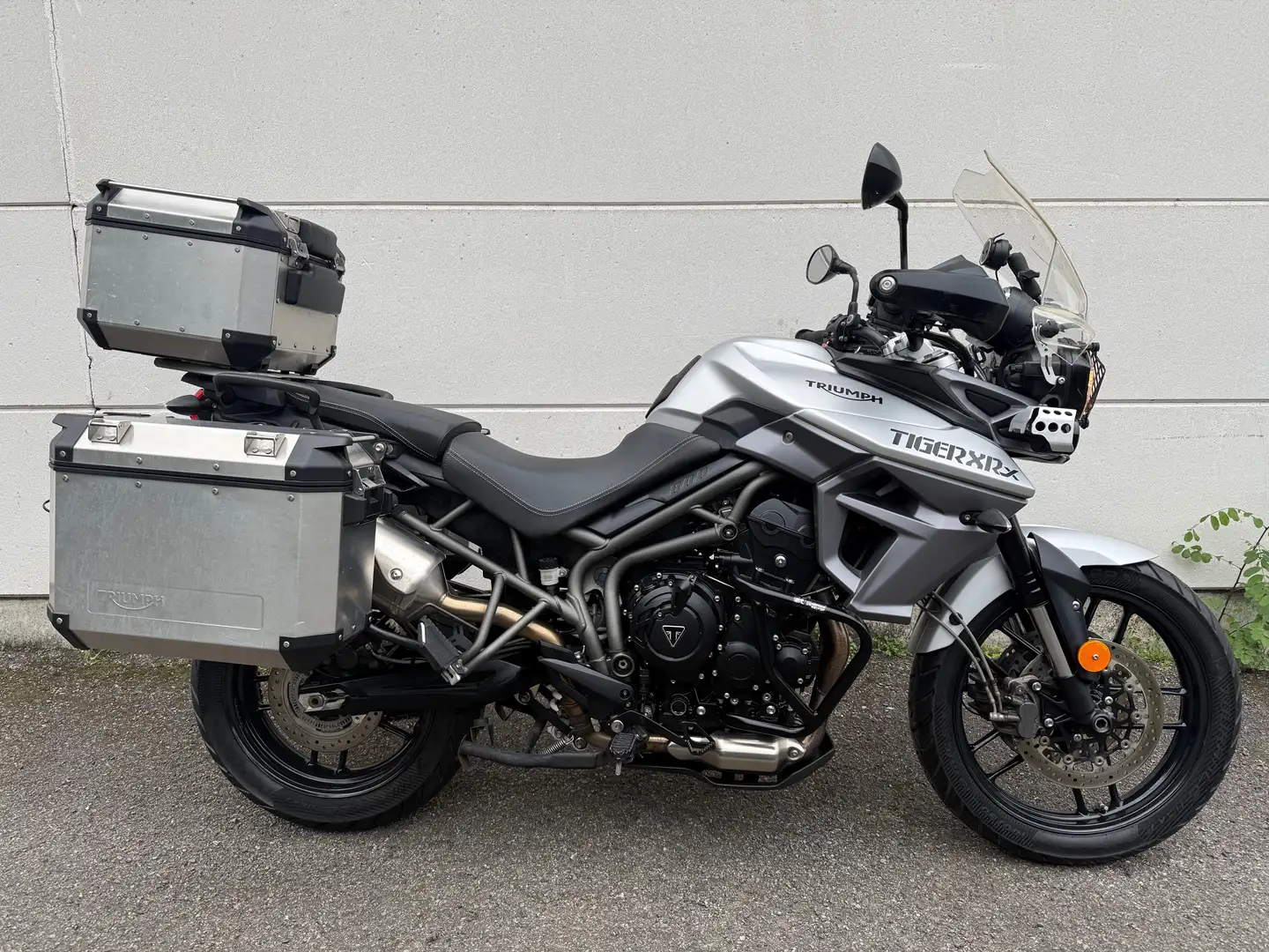 Triumph Tiger 800 XRX Full options Argent - 2