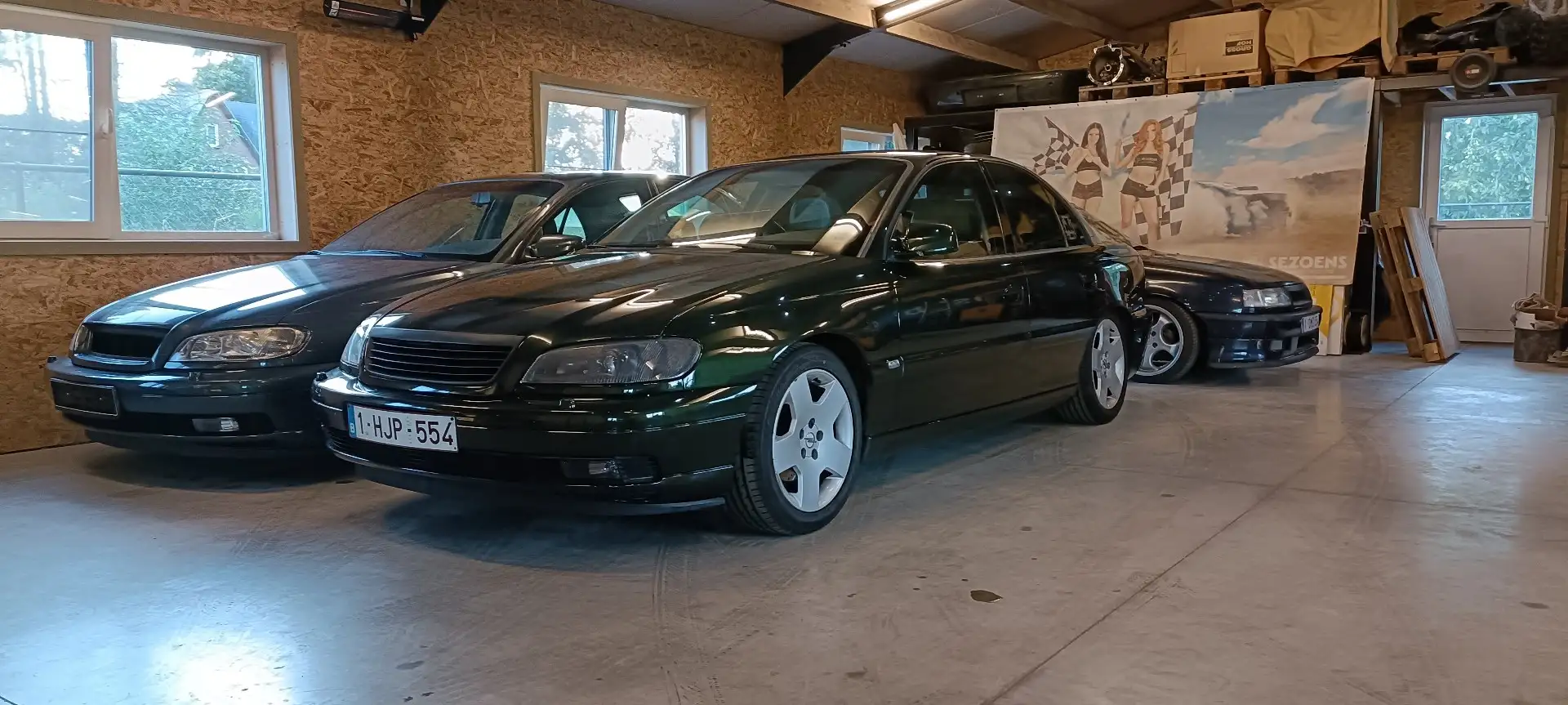 Opel Omega 3.0 V6 Executive - 1
