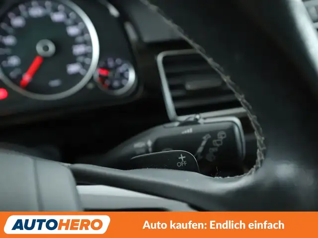 Volkswagen Touareg view 26
