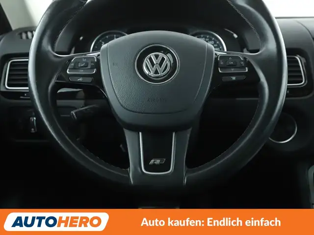 Volkswagen Touareg view 19
