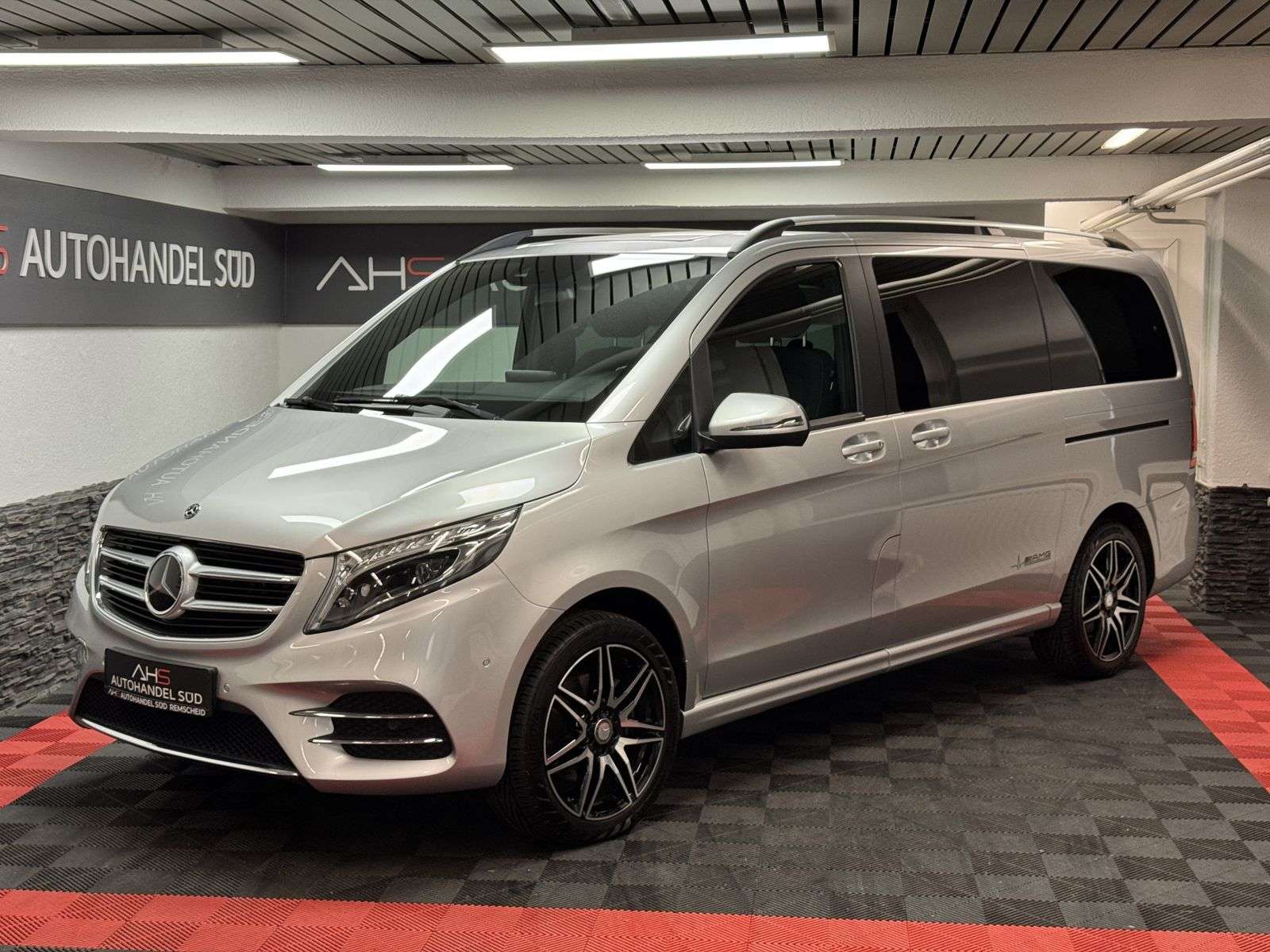 Second hand Mercedes Benz V-Class 
