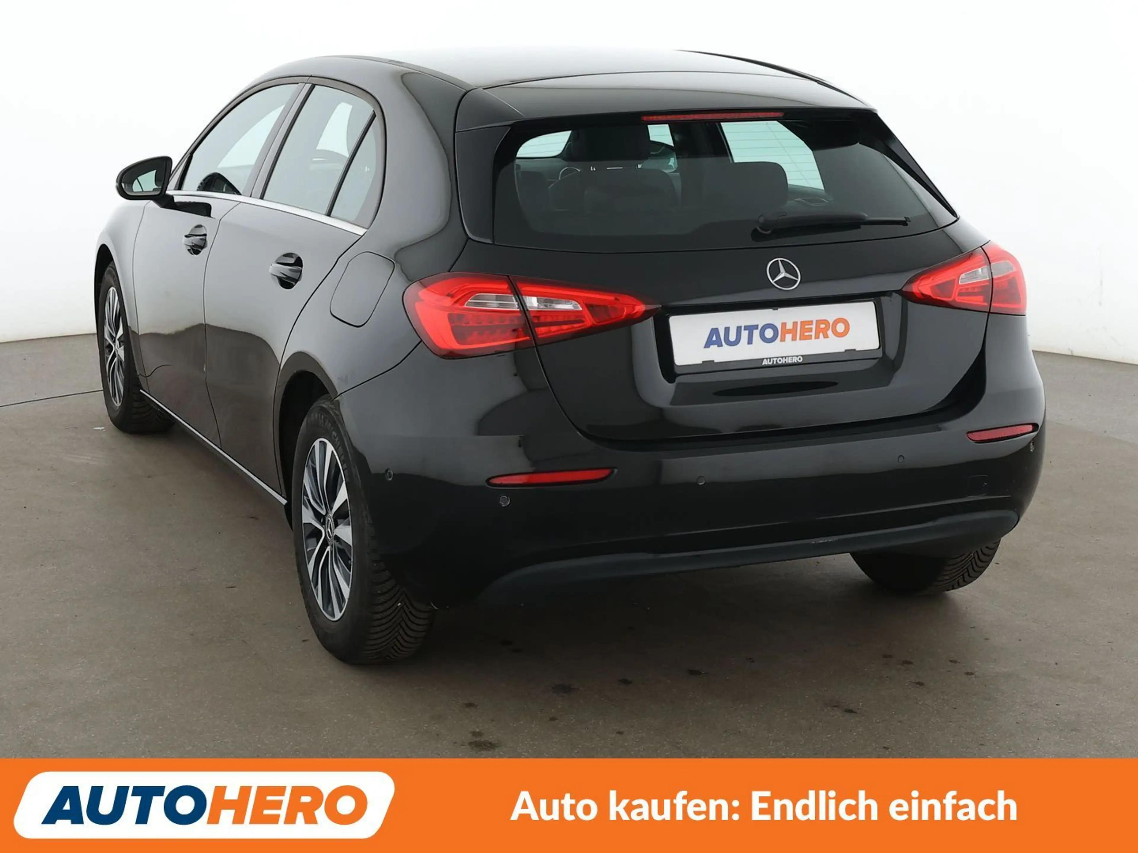 Mercedes-Benz A 180 A 180 d *NAVI*TEMPO*PDC*SHZ*KLIMA* — photo 4