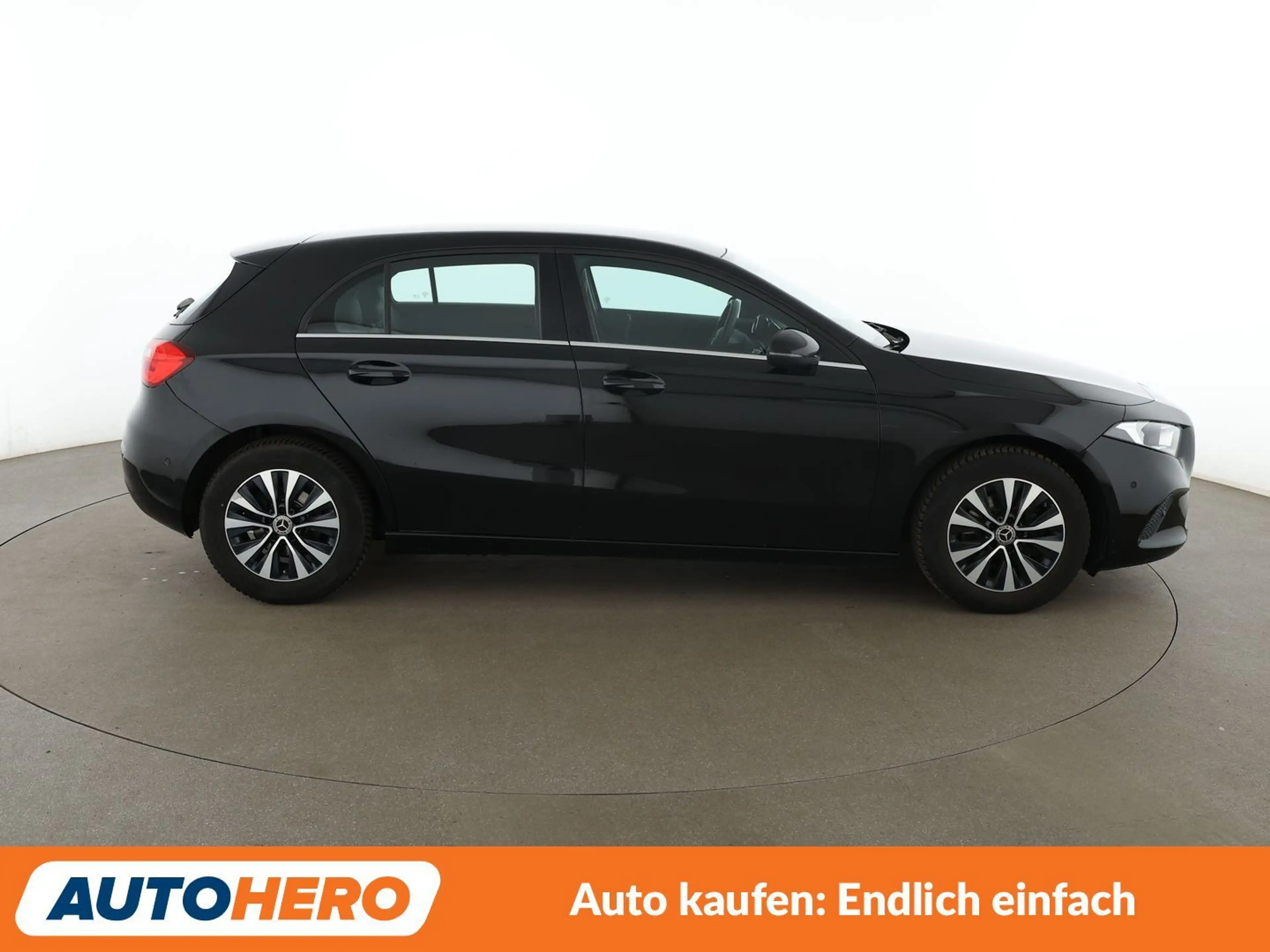 Mercedes-Benz A 180 A 180 d *NAVI*TEMPO*PDC*SHZ*KLIMA* — photo 7