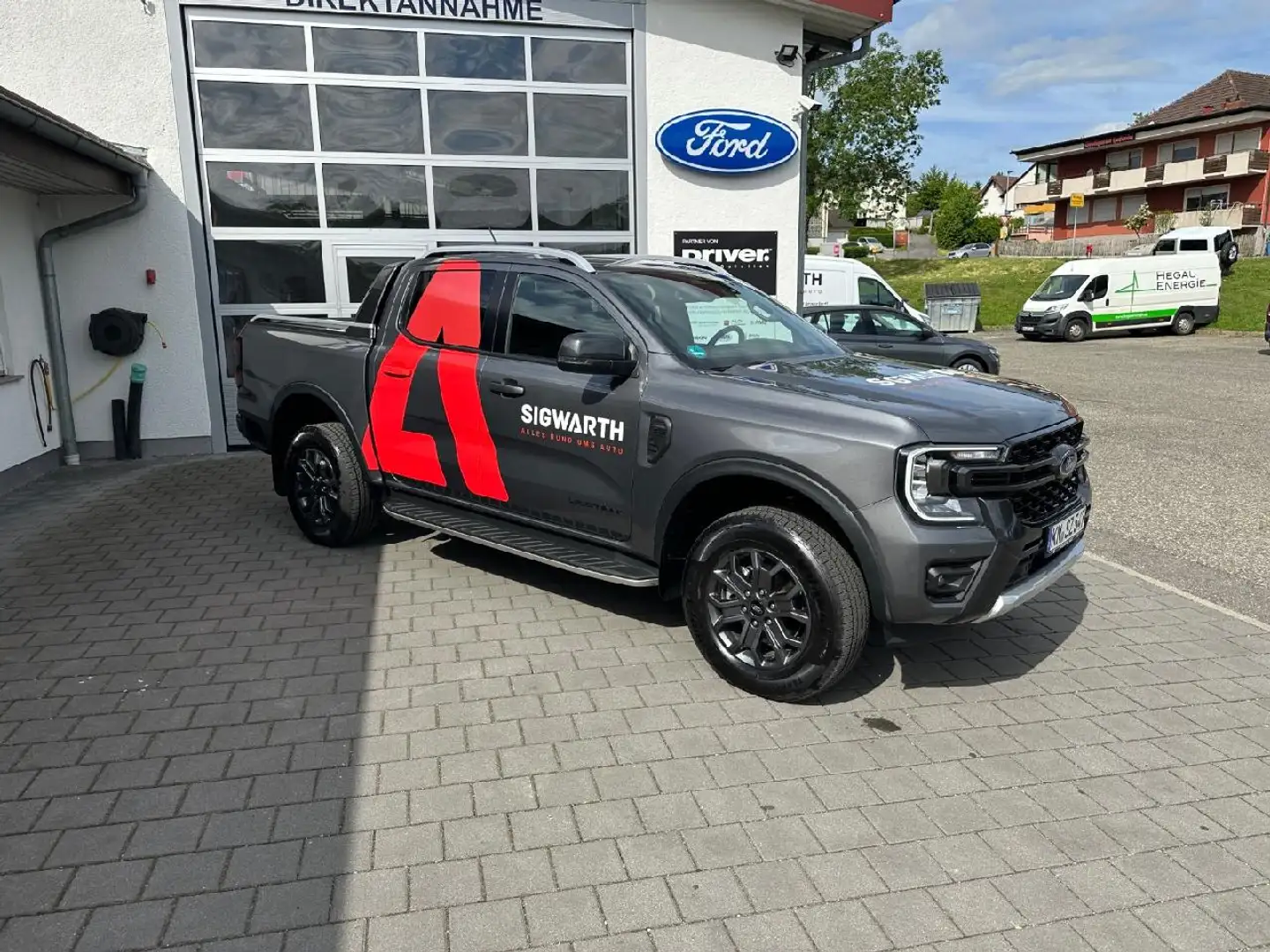 Ford Ranger Wildtrak e-4WD Doppelkabine Gris - 1