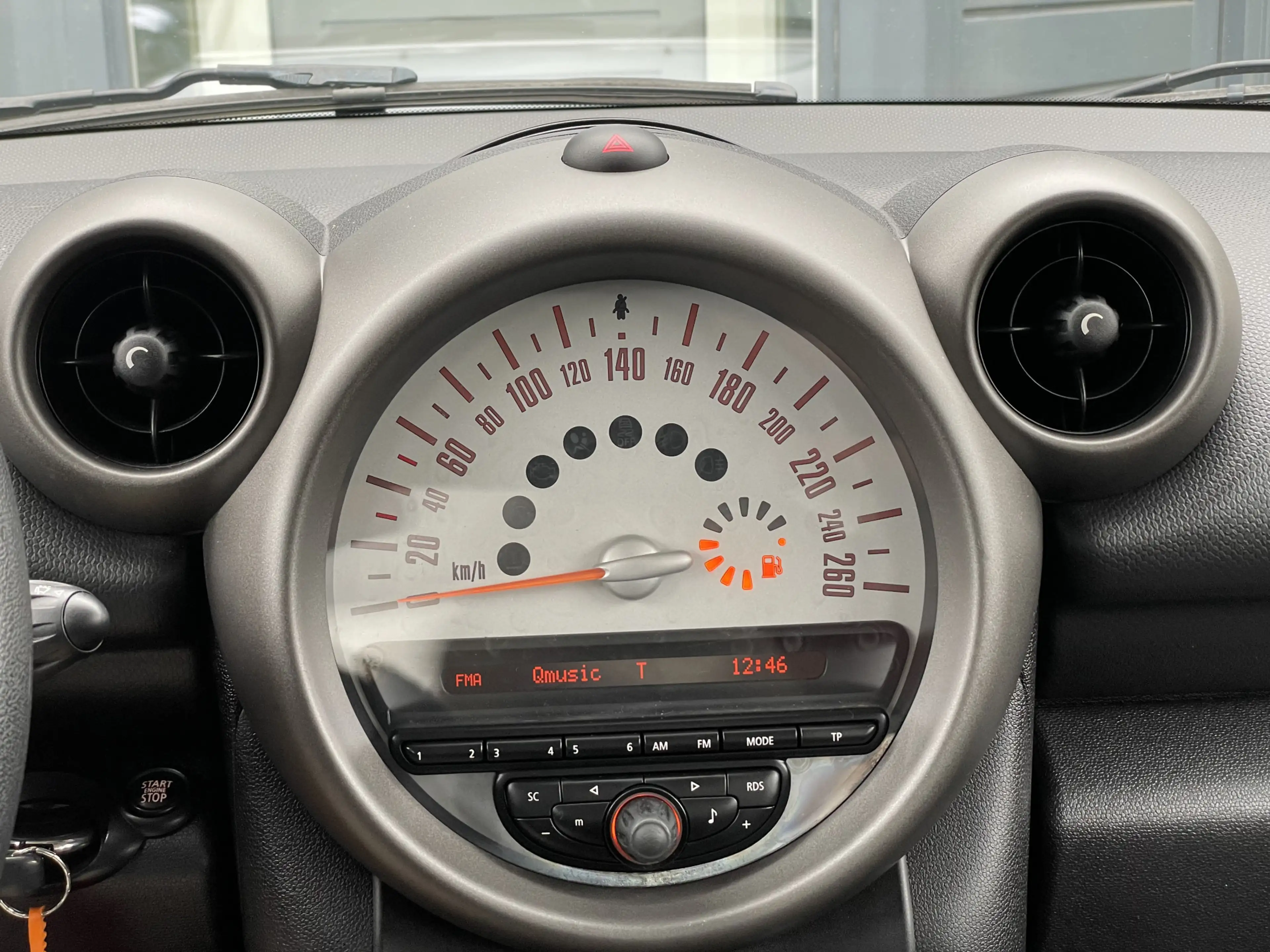 MINI Cooper D Countryman 2.0 Aut. | Leder | 17 inch | Nieuwe APK — photo 15
