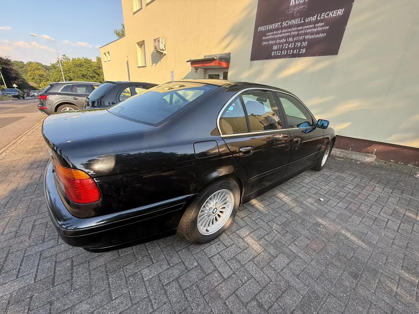 BMW 520 5er 520i Schwarz - 2