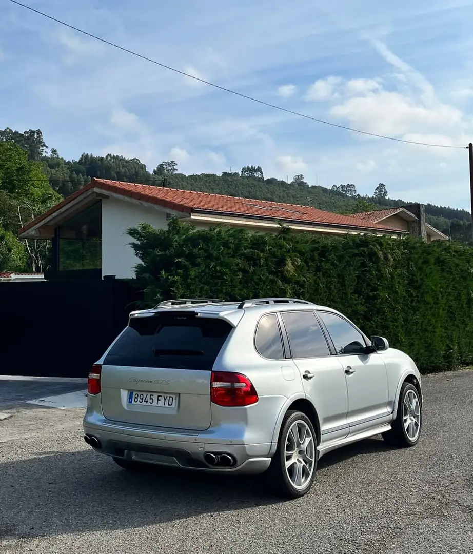 Porsche Cayenne Tiptronic S GTS - 2