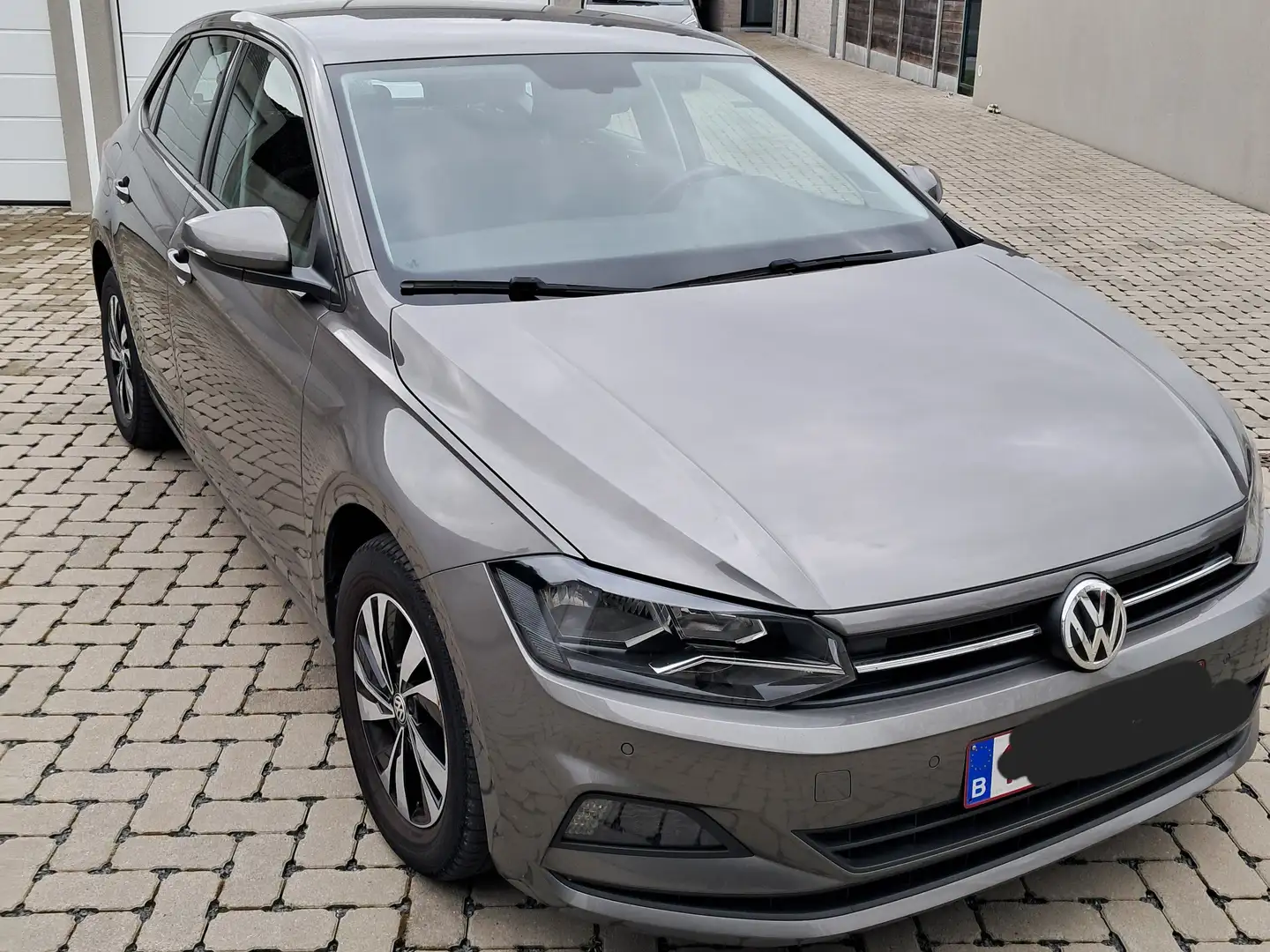 Volkswagen Polo Polo 1.0 TGI Comfortline Grijs - 1