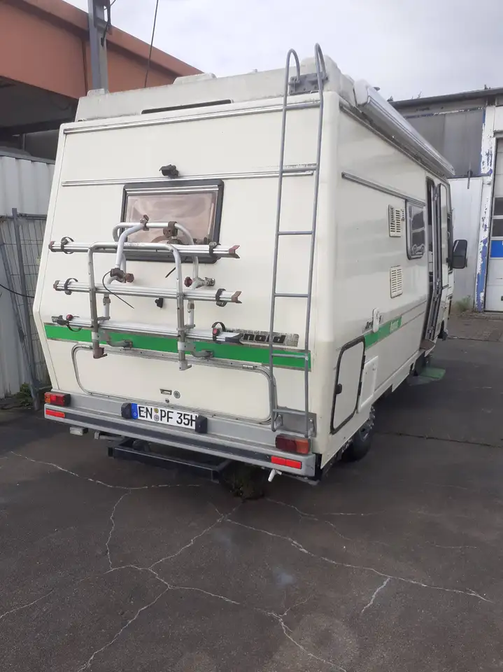 Mercedes-Benz 208 Wohnmobil Arnold Atelier, foto 7