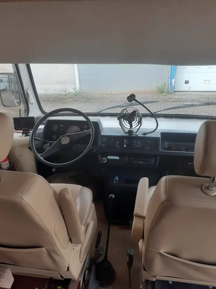Mercedes-Benz 208 Wohnmobil Arnold Atelier, foto 8