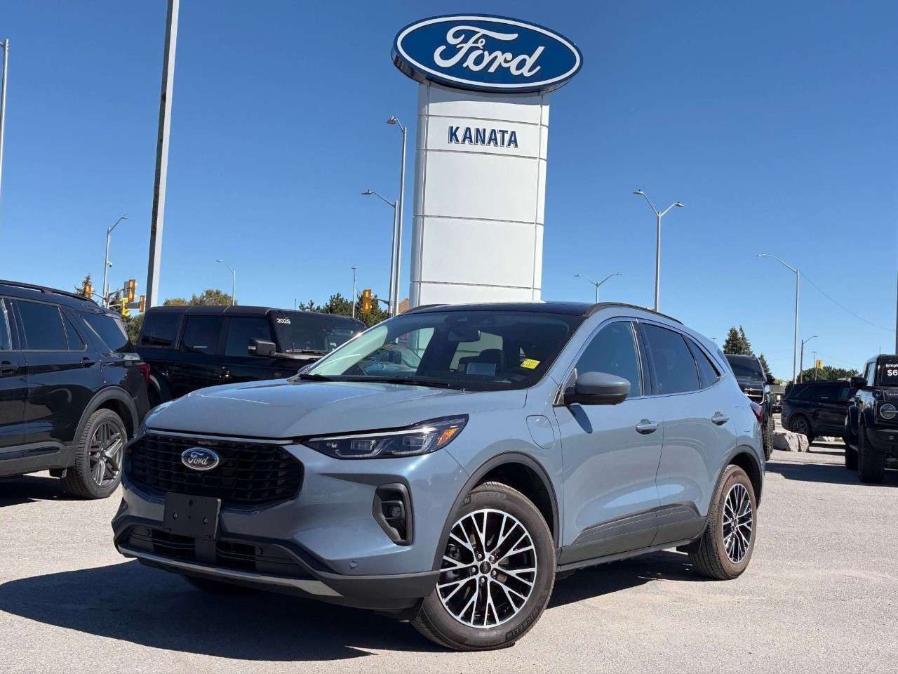 2026 Ford Escape PHEV FWD