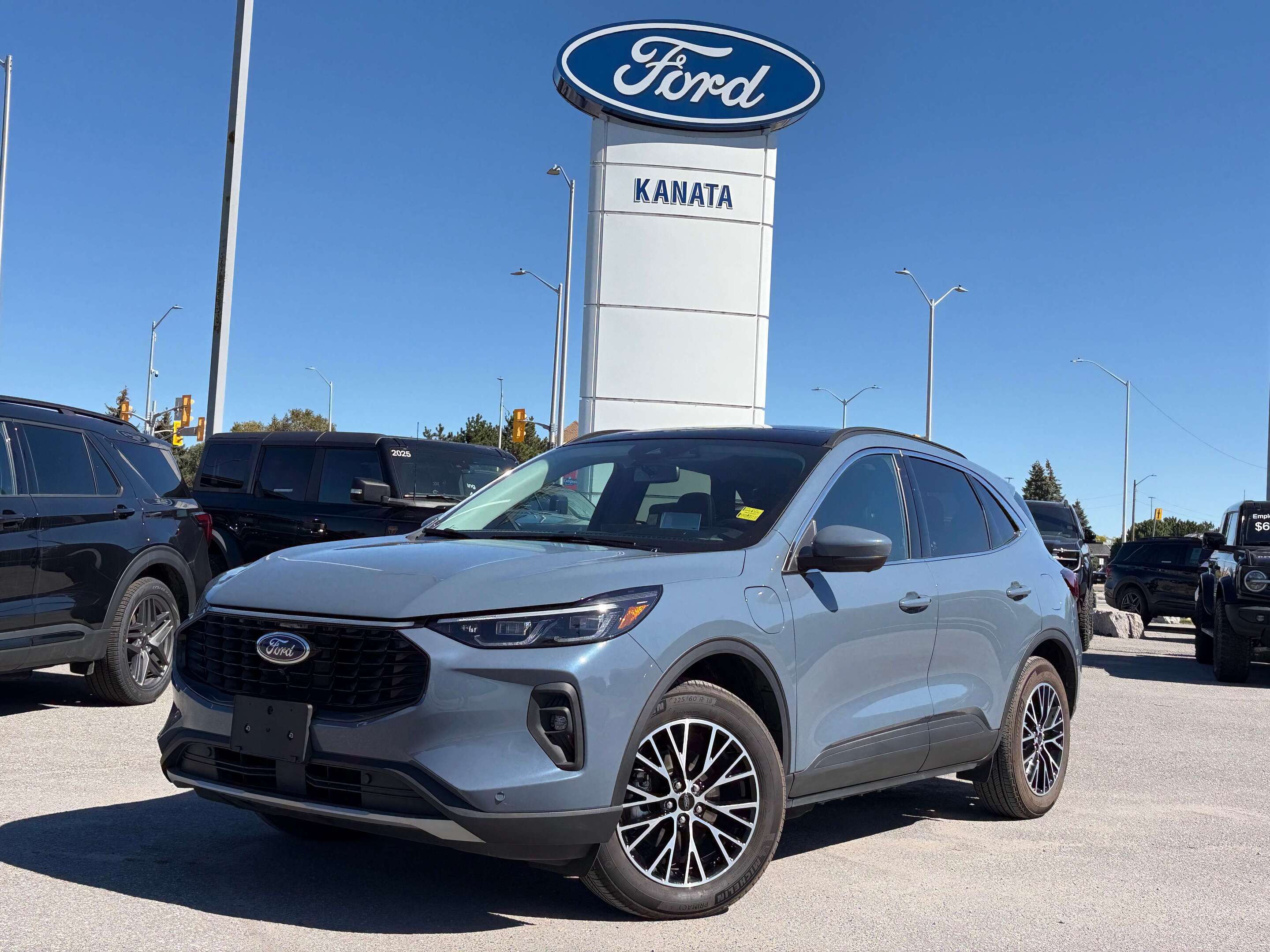2026 Ford Escape PHEV FWD