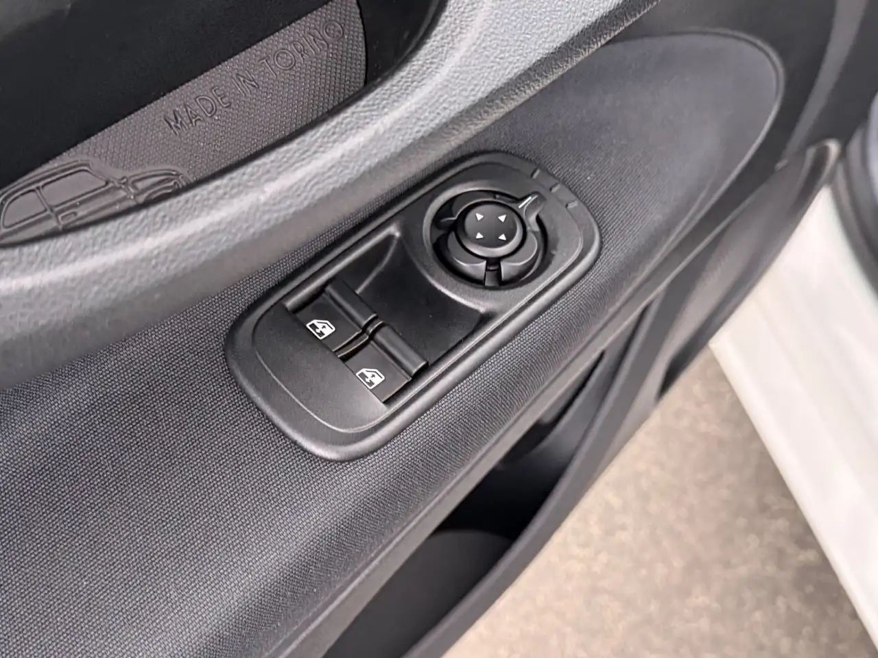 Fiat 500 E 24kWh Aut TEMPOMAT KLIMA RADIO, миниатюра 22