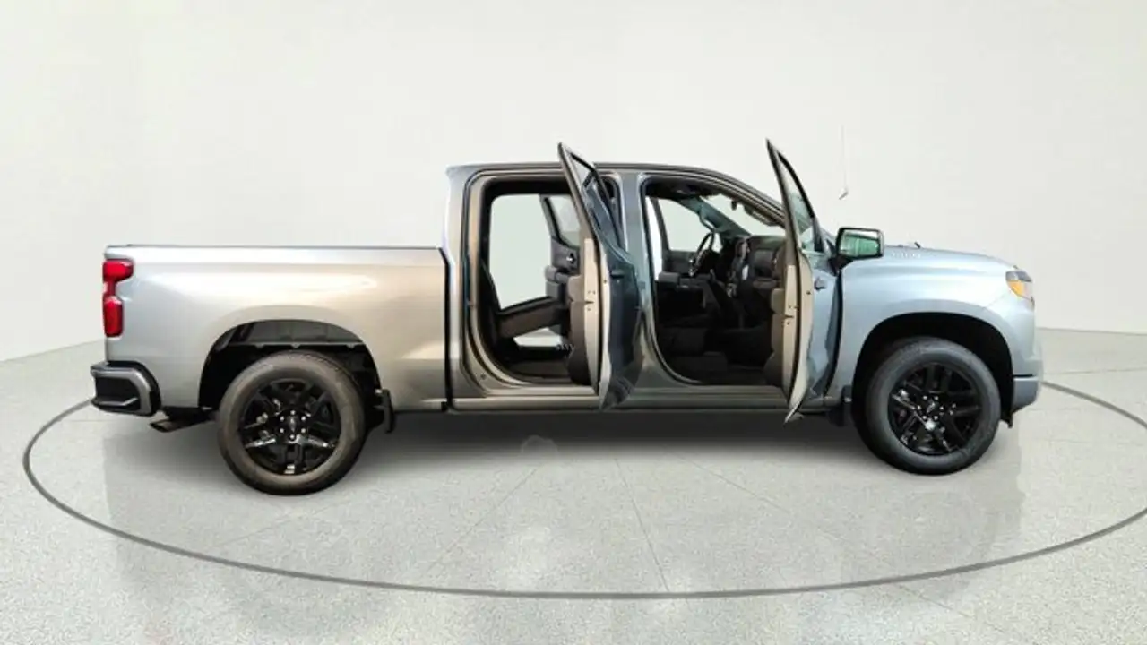 Chevrolet Silverado 1500 снимка Chevrolet Silverado 1500