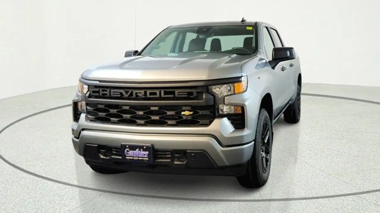 Chevrolet Silverado 1500 снимка Chevrolet Silverado 1500