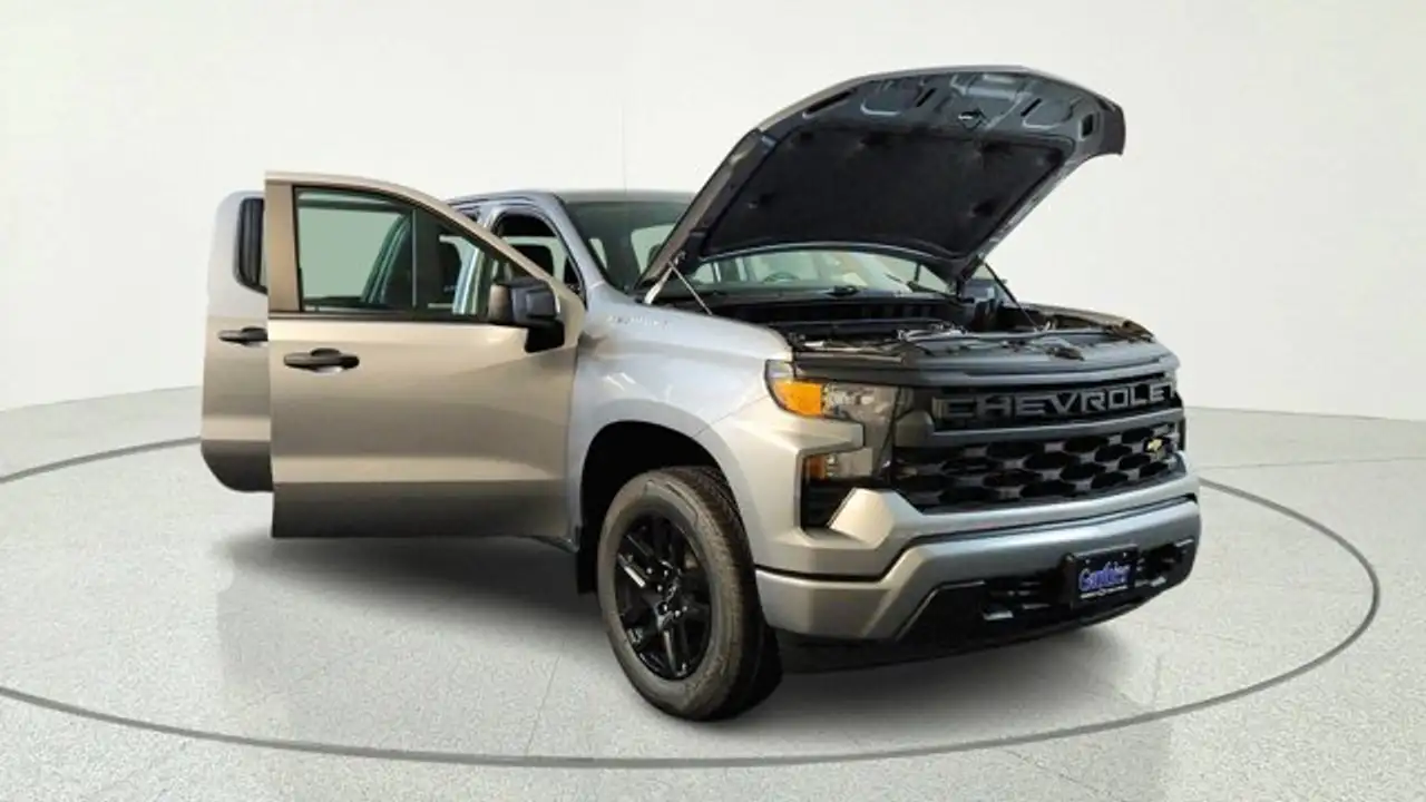 Chevrolet Silverado 1500 снимка Chevrolet Silverado 1500