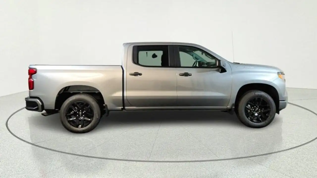 Chevrolet Silverado 1500 снимка Chevrolet Silverado 1500