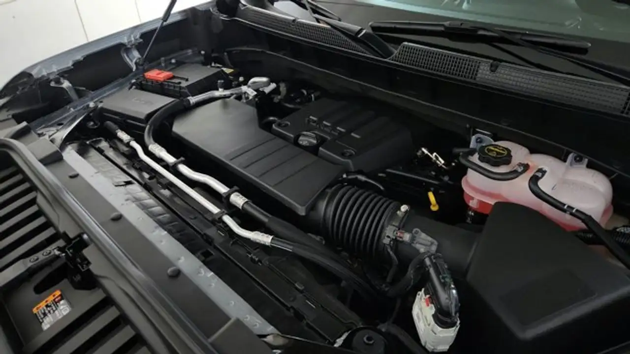 Chevrolet Silverado 1500 снимка Chevrolet Silverado 1500