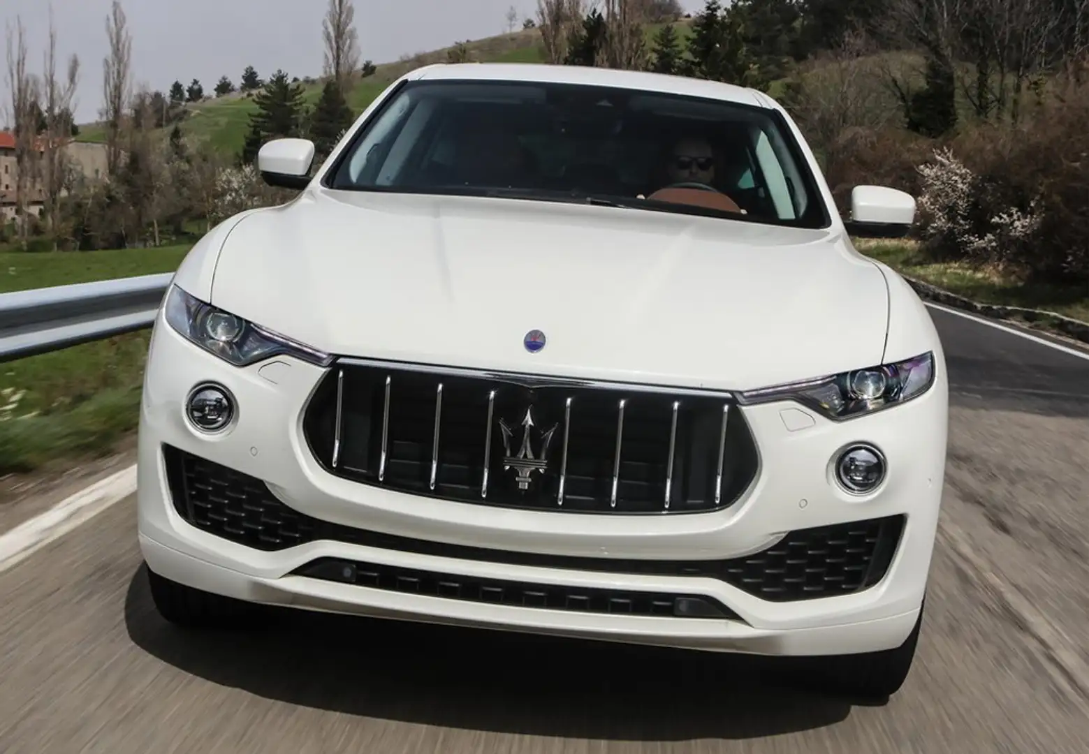Maserati Levante Diesel GranLusso Aut. Zilver - 1