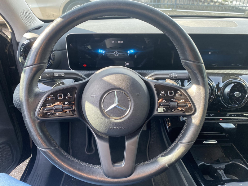 Mercedes-Benz A 180 Business Solution — photo 15