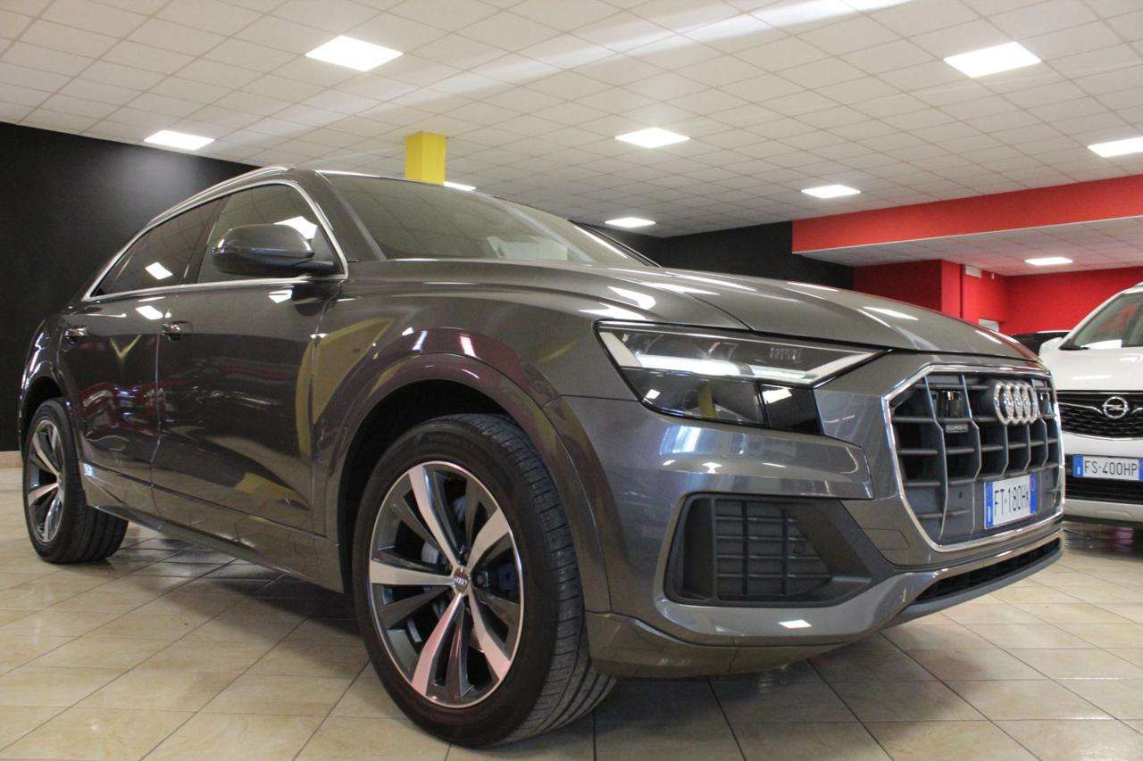 Audi Q8 50 TDI quattro TETTO IVA DETRAIBILE!!!