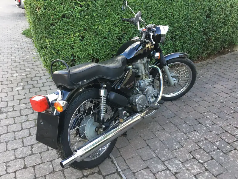 Royal Enfield Bullet - foto 3