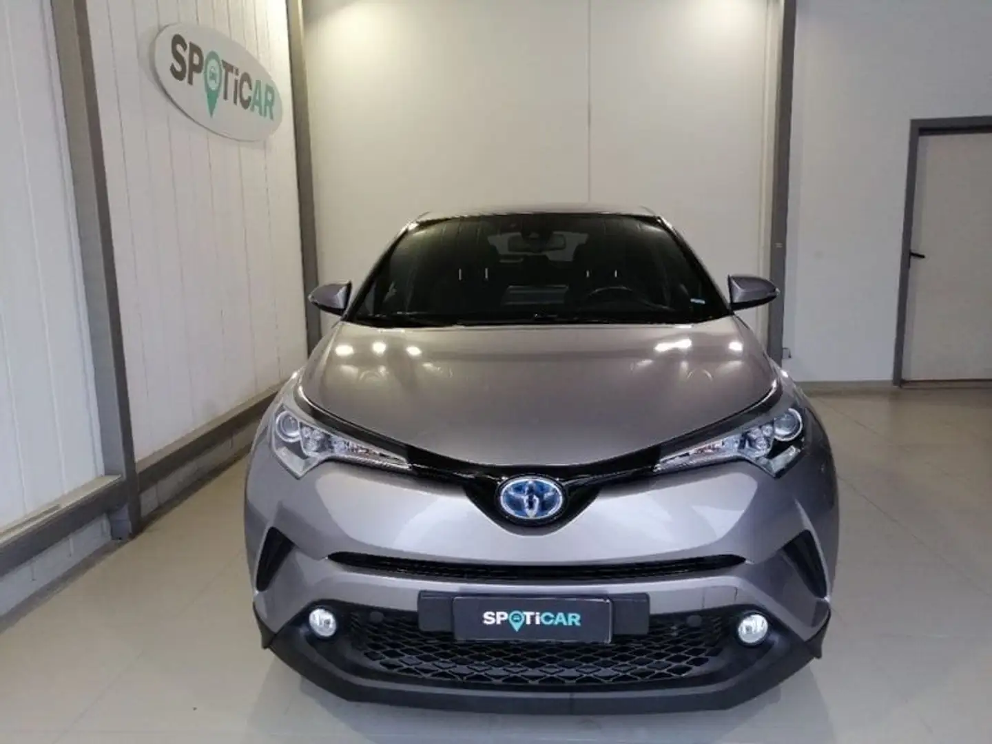 Toyota C-HR 1.8 Hybrid E-CVT Grey - 2