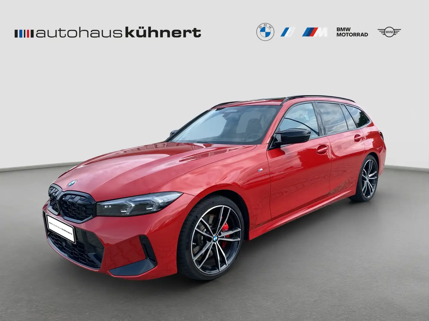 BMW 340 Md xDrive touring PanoSD Shadow ACC AHK Sthzg. Червоний - 1