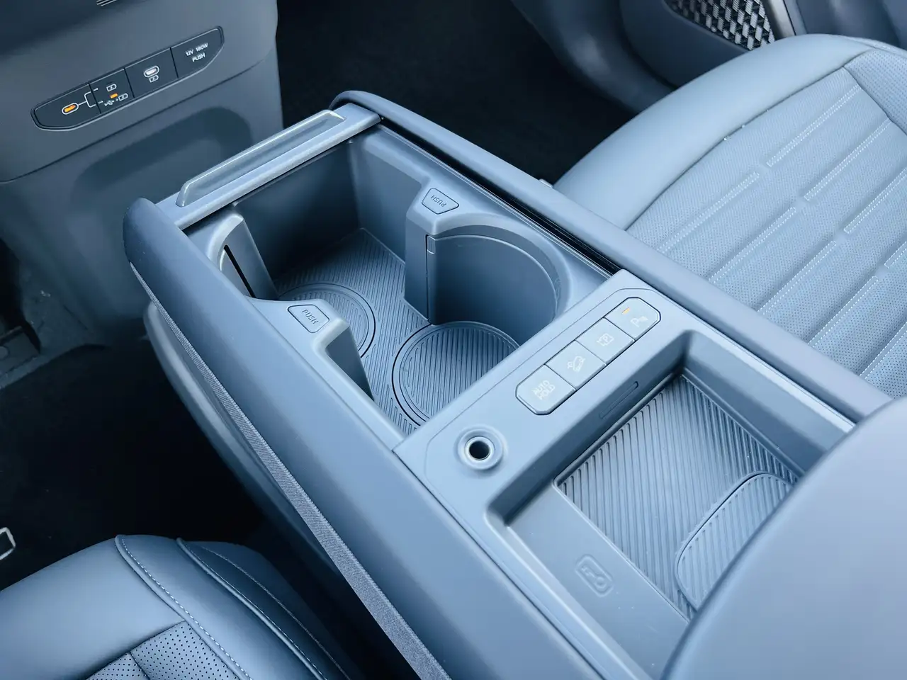 Kia EV9 снимка Kia EV9